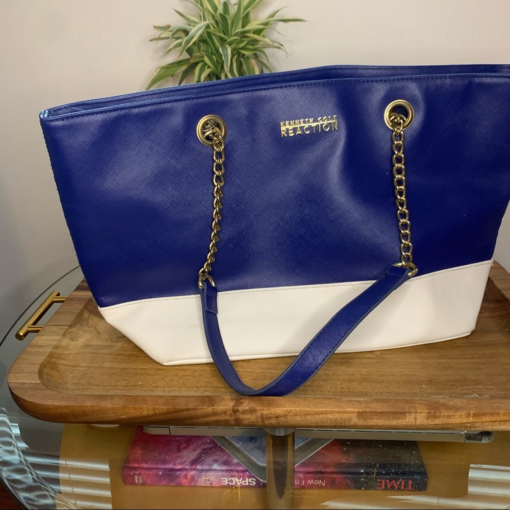 Kenneth Cole large purse